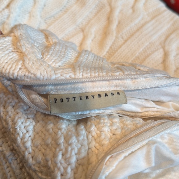 Potterybarn pillow covers,cream, sweater style, 26 inch square - Picture 3 of 4